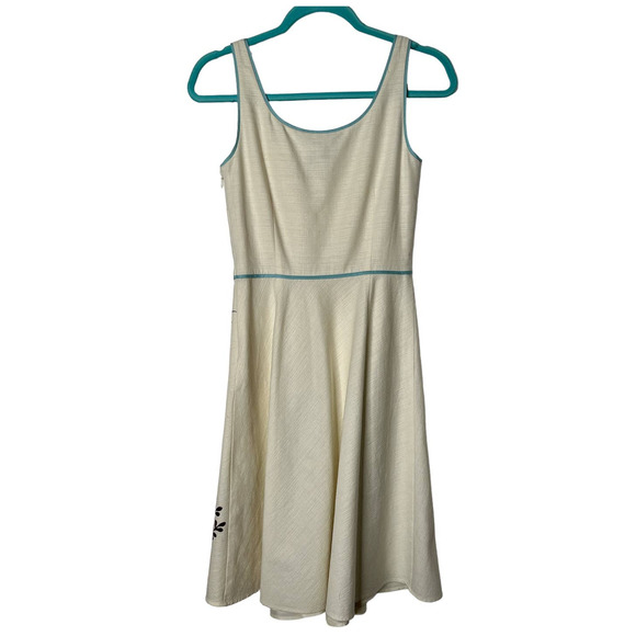 Ann Taylor LOFT Midi Dress in Cream with Floral and Fern Design on Skirt Size 0 - Picture 3 of 5